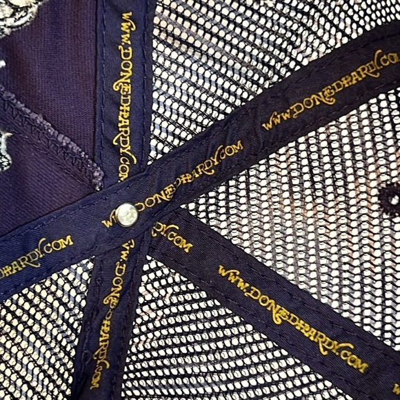 Ed Hardy Vintage Unisex Embroidered Snap Back Trucker Cap - Picture 12 of 12